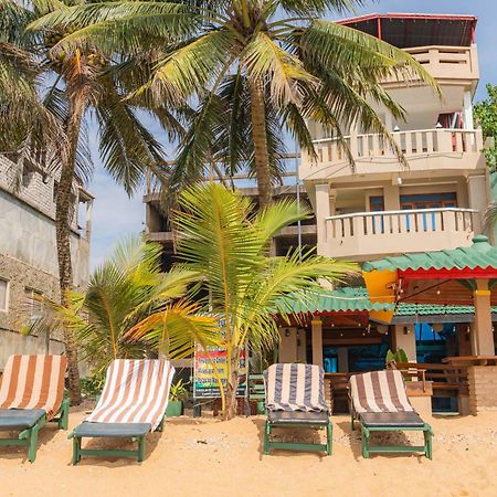 Hotel Coconut Bar Sea Lodge ベールワラ エクステリア 写真