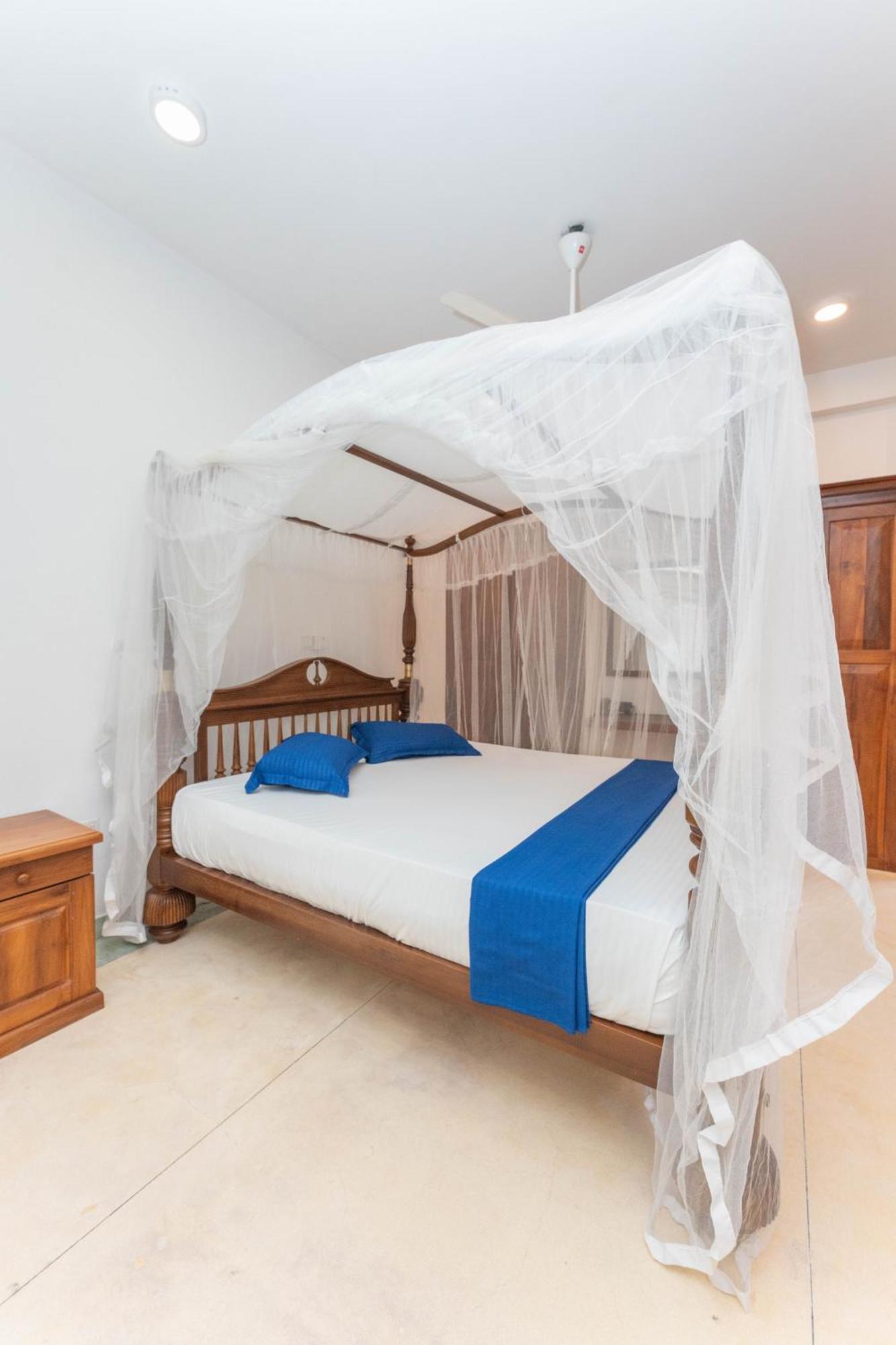 Hotel Coconut Bar Sea Lodge ベールワラ エクステリア 写真