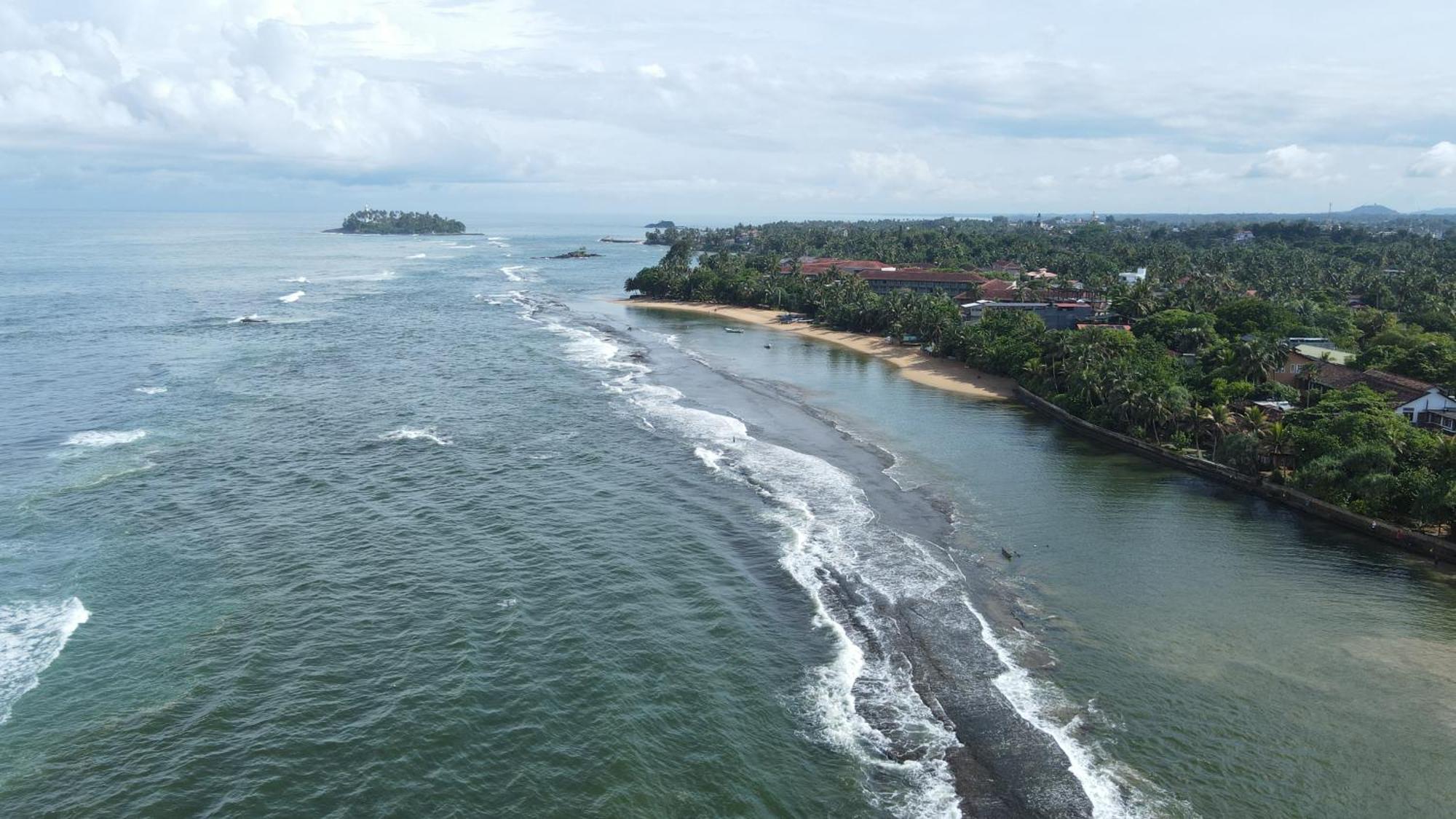 Hotel Coconut Bar Sea Lodge ベールワラ エクステリア 写真