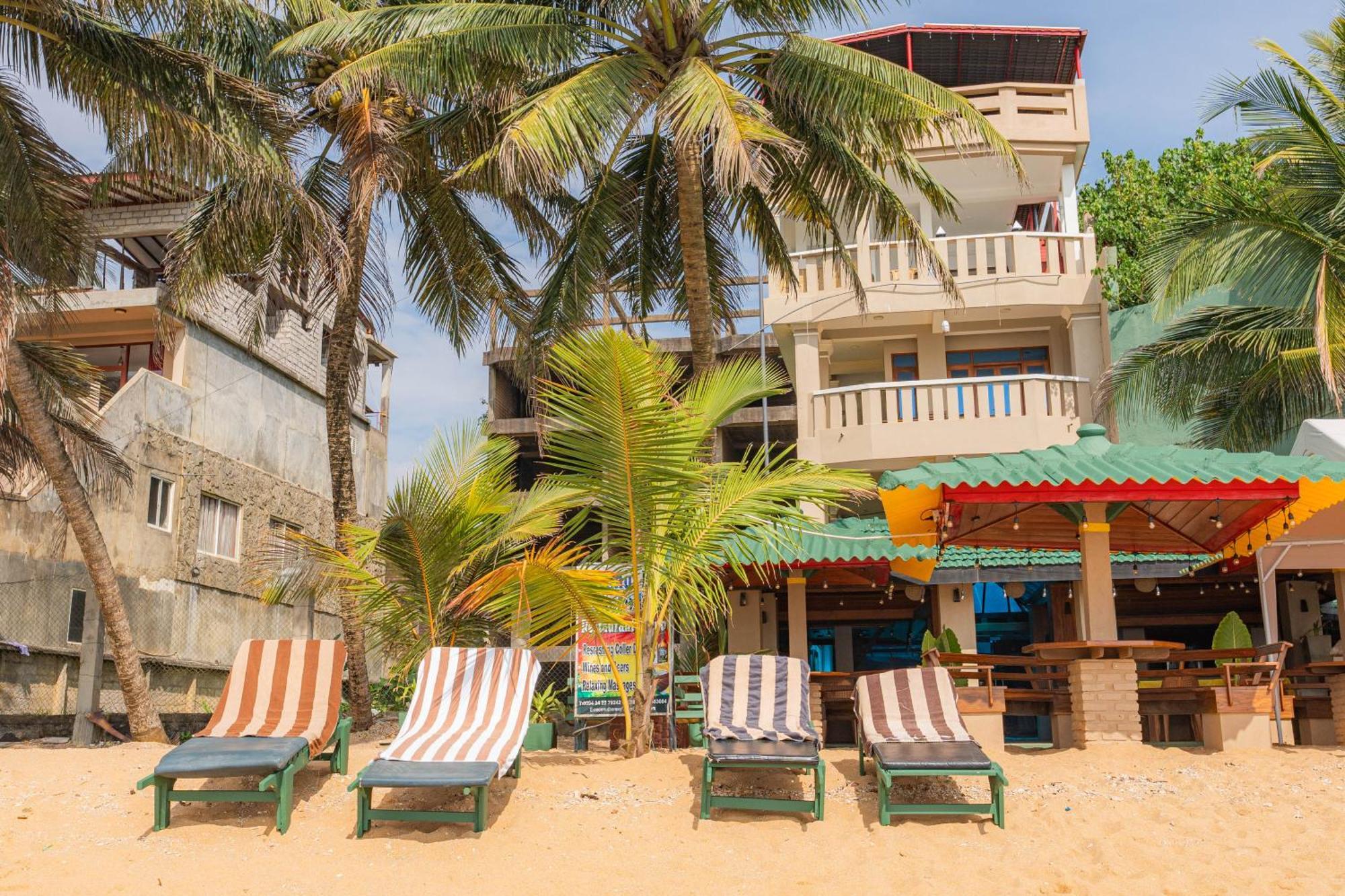 Hotel Coconut Bar Sea Lodge ベールワラ エクステリア 写真